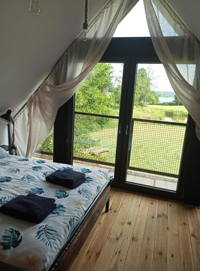 Miedzy Olchami Domek Nad Jeziorem. Noclegi Caloroczne. Cisza, Spokoj. Barczewo Eksteriør billede